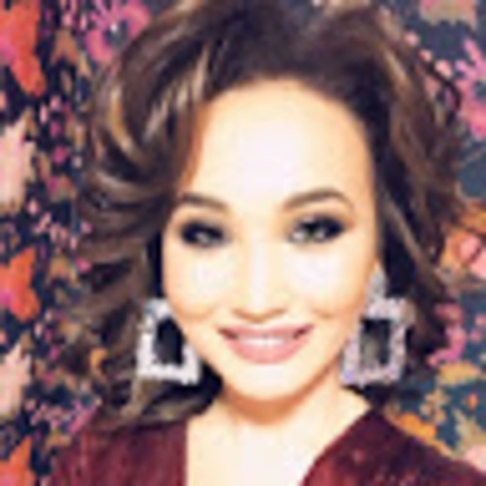 Meet your Posher, Aliya